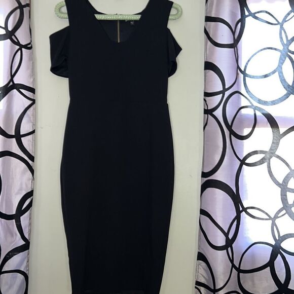 Express Little Black Dress Lined Short Zip Back Cut Out Cold Shoulder Size 6 - Picture 8 of 12